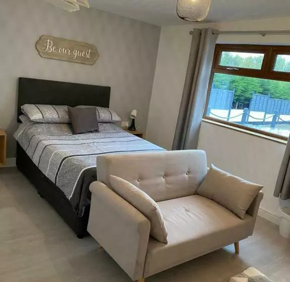 Aamiaismajoitus (B&B) The Bungalow