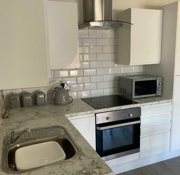 住宿加早餐  The Bungalow