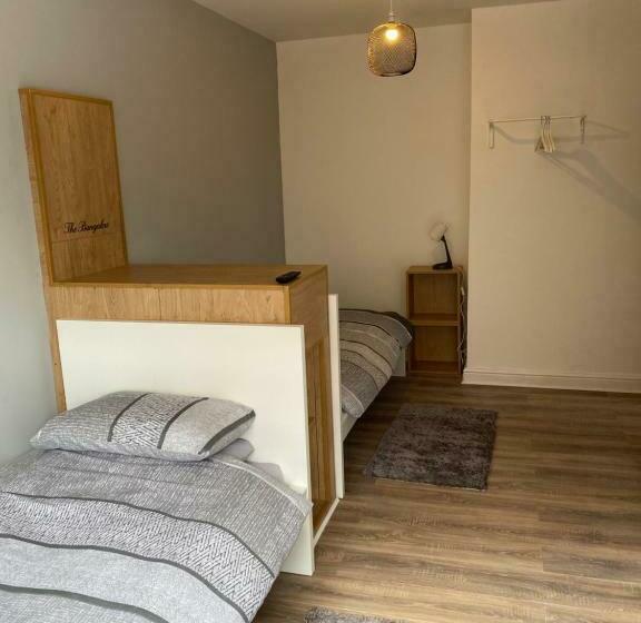 住宿加早餐  The Bungalow