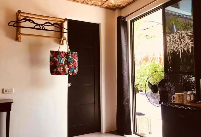 ホテル Everyday Sunday Formerly Carl S Island Inn