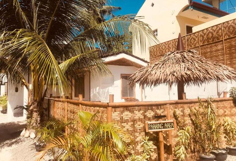 Hotel Everyday Sunday Formerly Carl S Island Inn