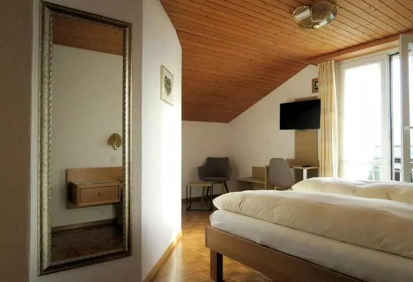 Hotelli Landgasthof Krone Bed & Breakfast