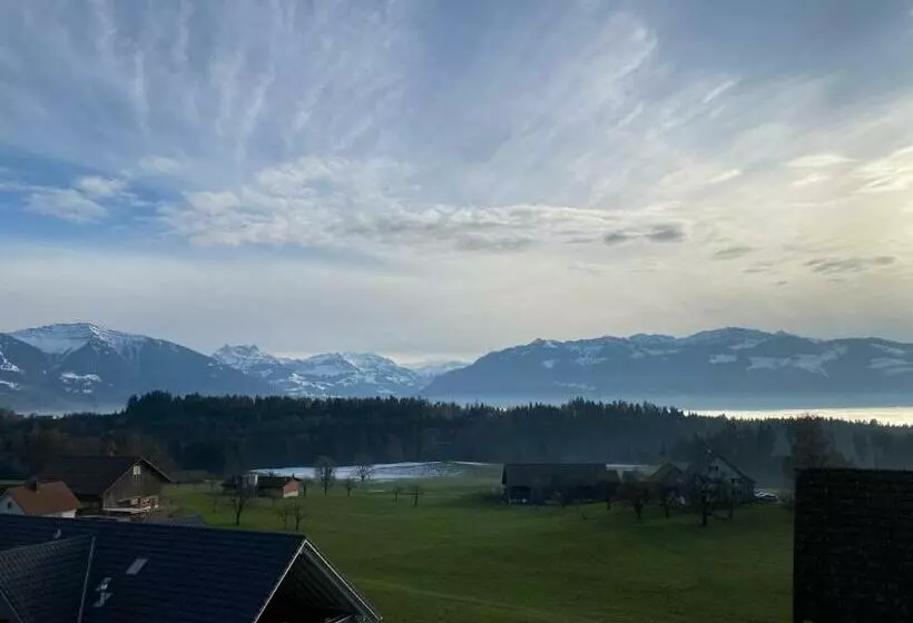 Hotelli Landgasthof Krone Bed & Breakfast