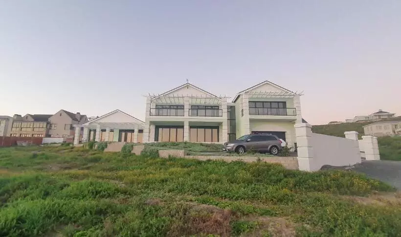 Majatalo Adam S Guest House