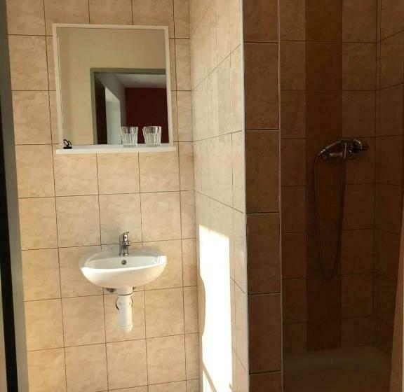 膳宿费 Penzion Quattro