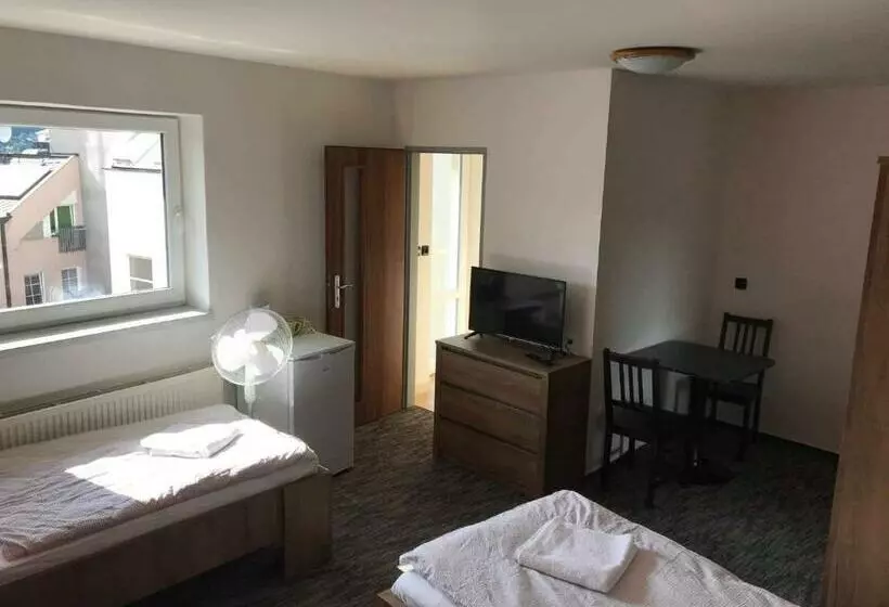 ペンション Penzion Quattro