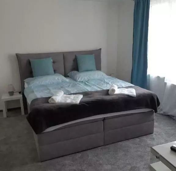 ペンション Penzion Quattro