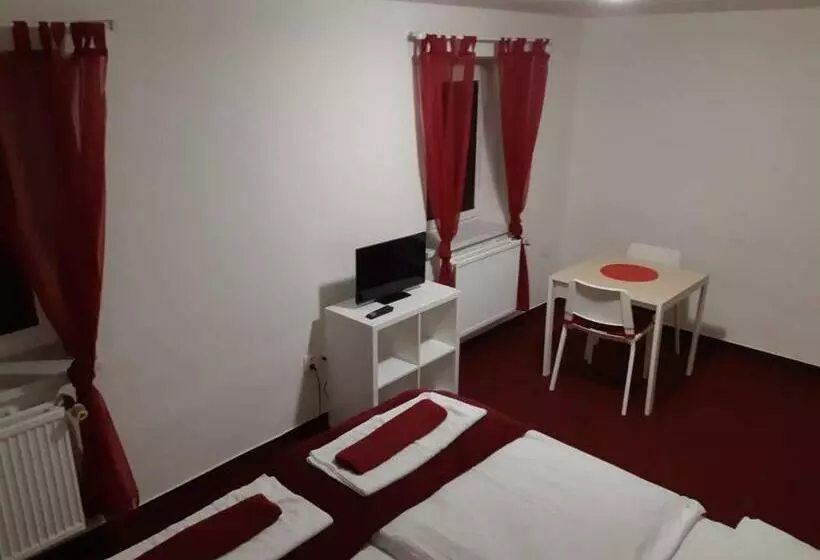 ペンション Penzion Quattro