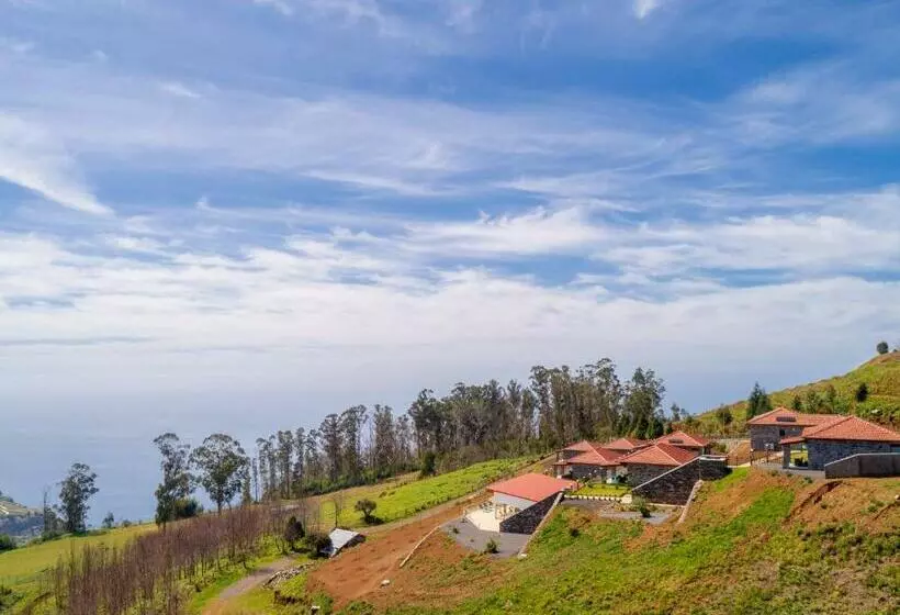 Majatalo Rochão Village By Rent2u, Lda