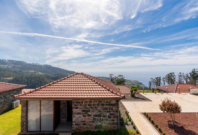 پانسیون Rochão Village By Rent2u, Lda