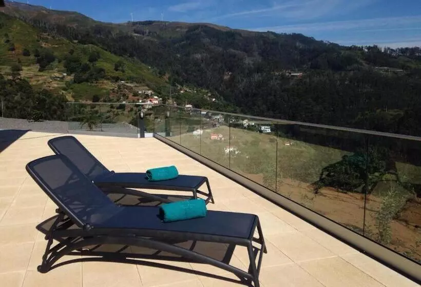 Majatalo Rochão Village By Rent2u, Lda