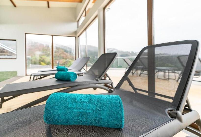 پانسیون Rochão Village By Rent2u, Lda