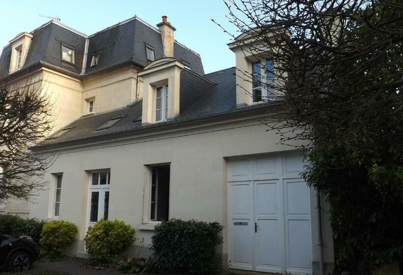 Bed and Breakfast Au Coeur De Soissons 1