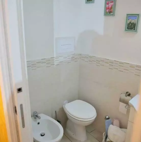 تختخواب و صبحانه Iluma