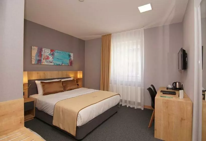 پانسیون Casa Constanza Hotel Garni