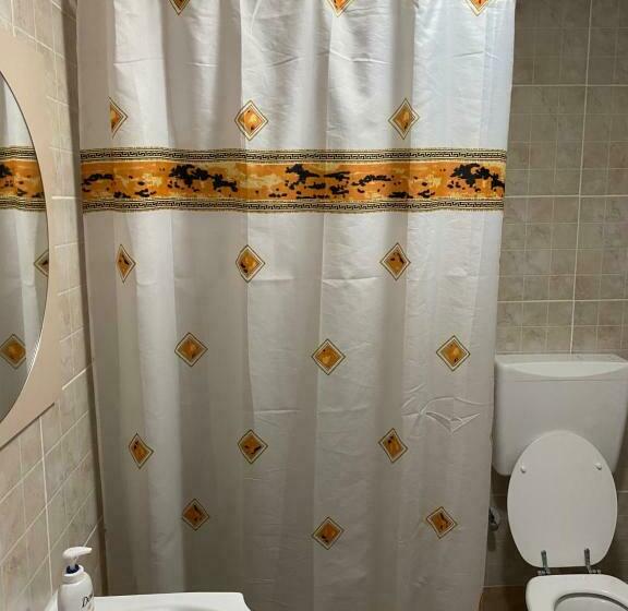 פנסיון Casa Iuliana