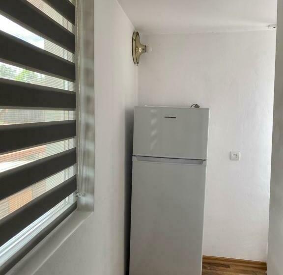 פנסיון Casa Iuliana