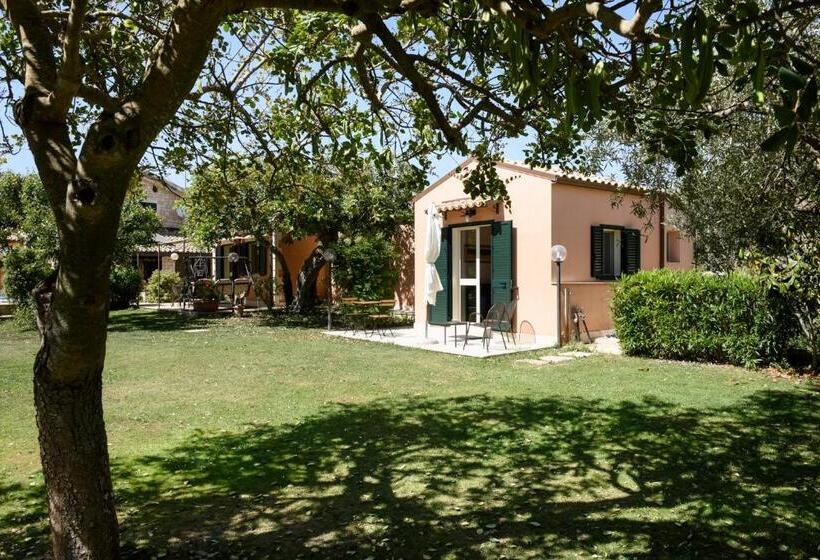 بنسيون Karrua House   Magnolia Room