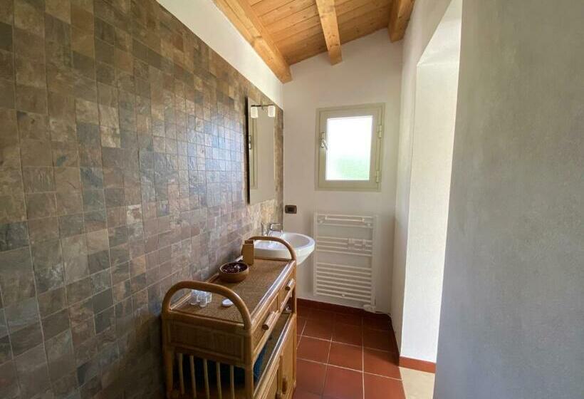 بنسيون Karrua House   Magnolia Room