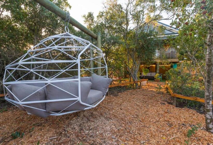 פנסיון Treedom Villas And Vardos