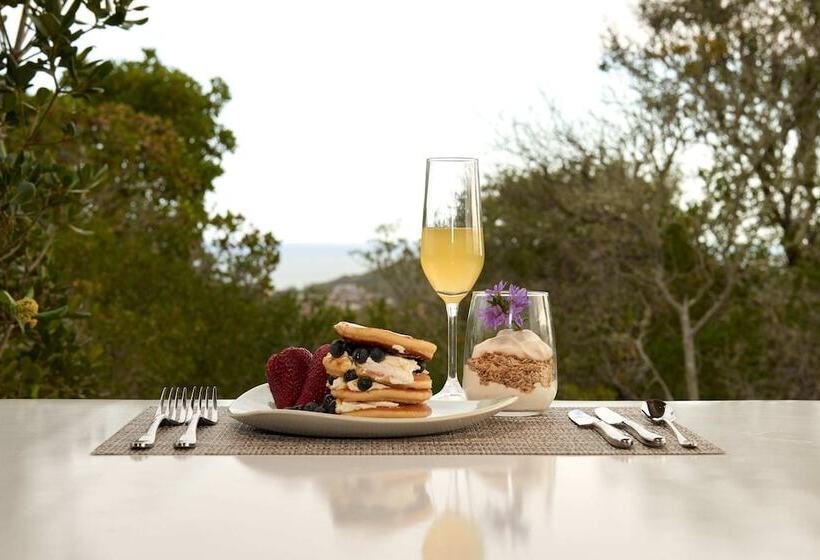 פנסיון Treedom Villas And Vardos