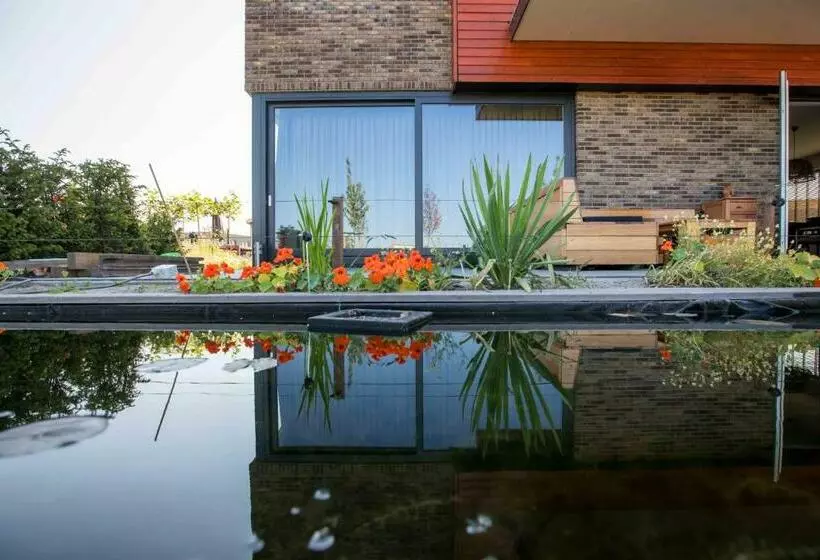 تختخواب و صبحانه Amsterdam Area Residence Oosterwold