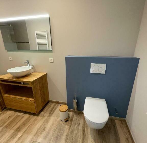 تختخواب و صبحانه Ver Olive