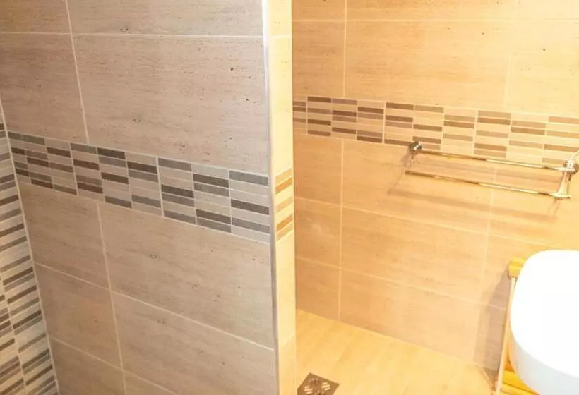 Casa Tofi Vendégház