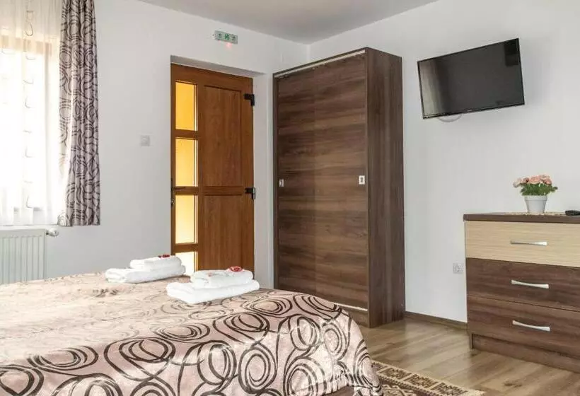 Casa Tofi Vendégház