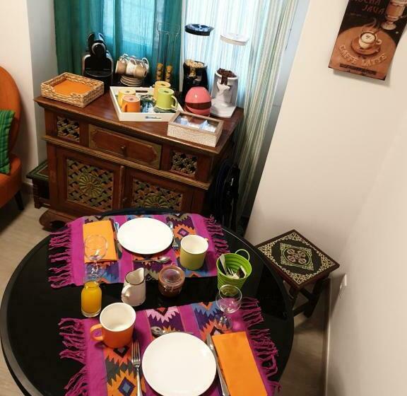 Lisbon Hostel Terminal 4