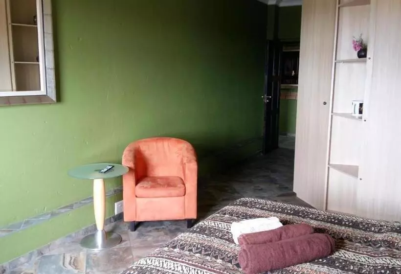 Majatalo Arek S Place