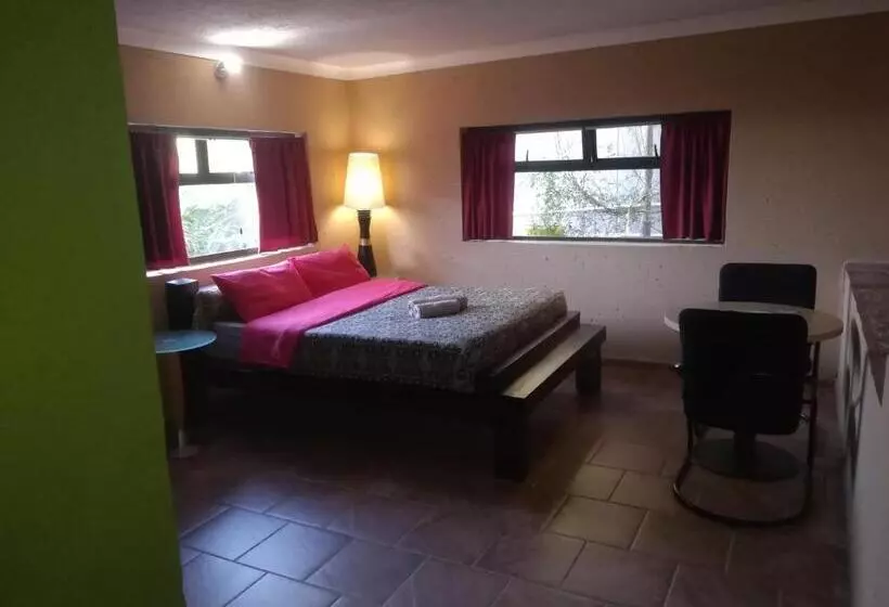 Majatalo Arek S Place