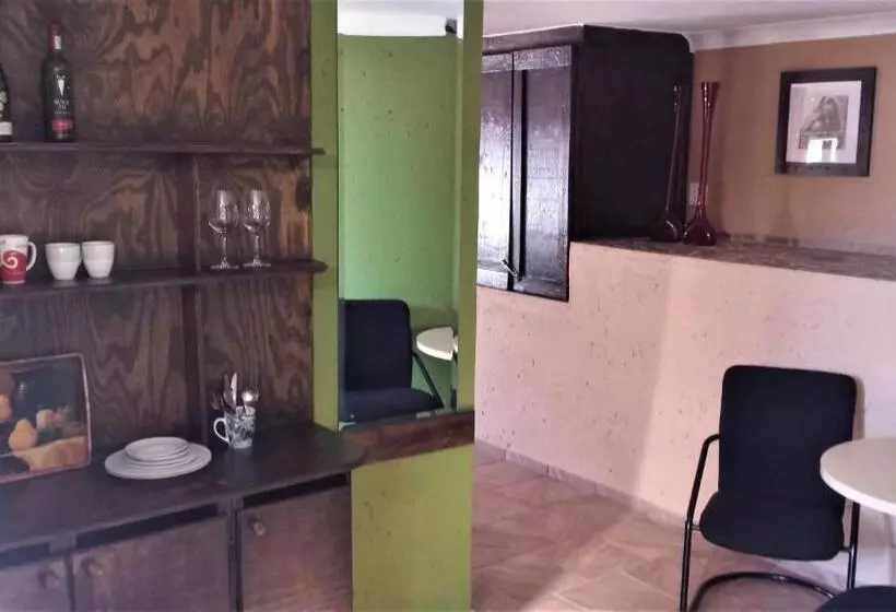 Majatalo Arek S Place