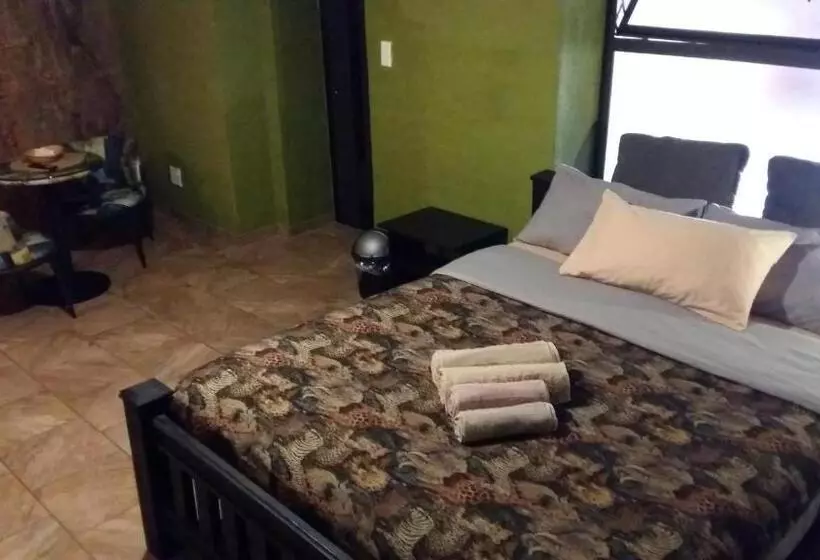 Majatalo Arek S Place