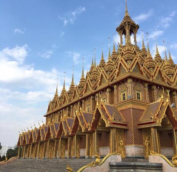 بنسيون Sunray Guesthouse สุนันท์บ้านพักริมคลอง