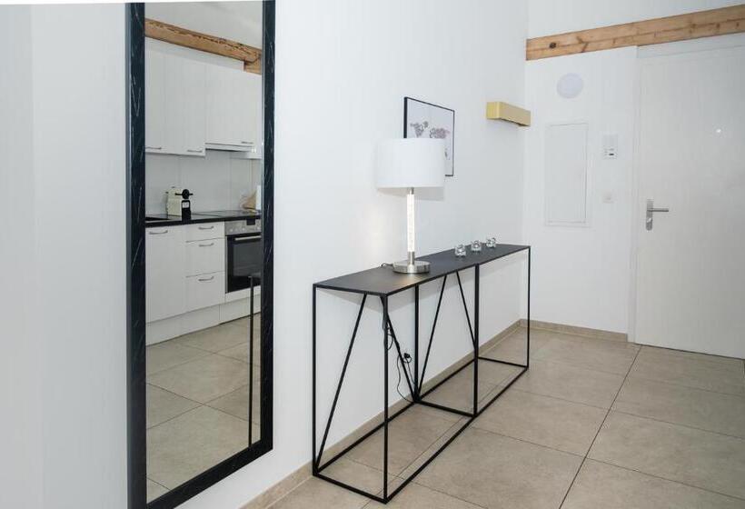 Zurich Furnished Homes