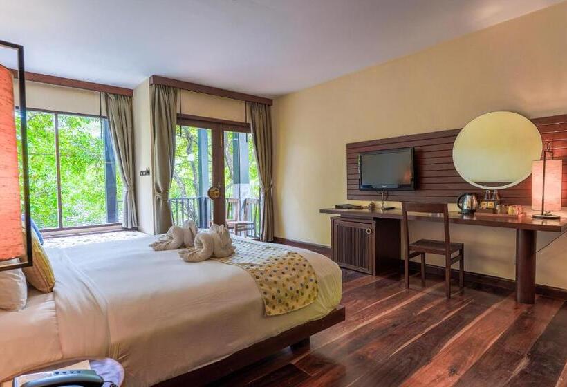 בית מלון כפרי Chantaramas Beach Resort, Koh Phangan