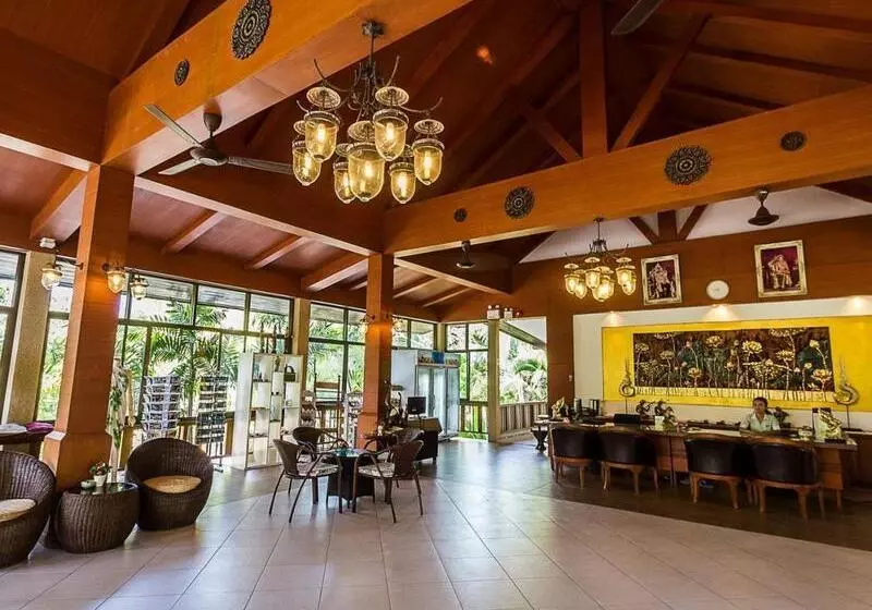 호텔 Coco Palm Beach Resort Sha Extra Plus