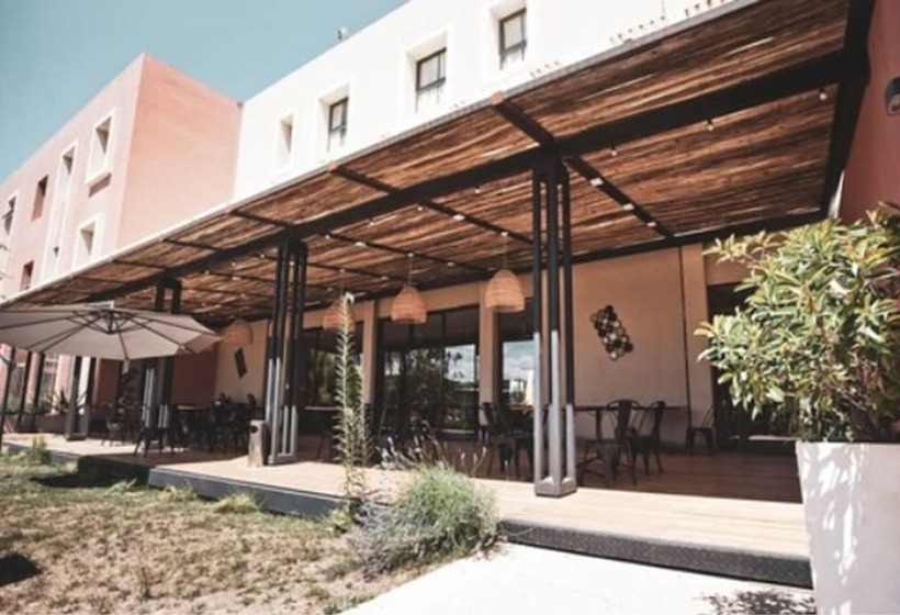 Fuente Mayor Hotel & Casino