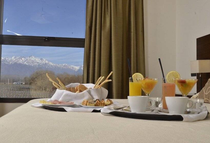 Fuente Mayor Hotel & Casino