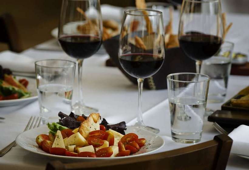 Fuente Mayor Hotel & Casino