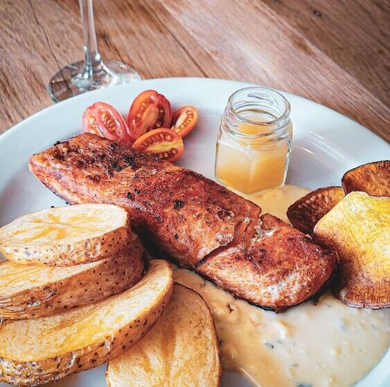 Fuente Mayor Hotel & Casino