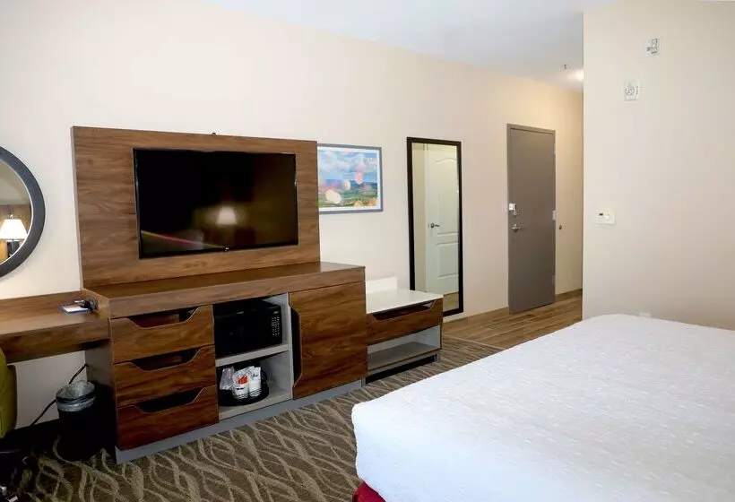 בית מלון כפרי Hampton Inn Ellensburg
