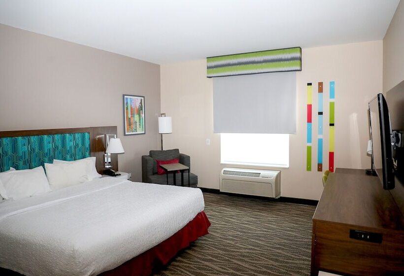 ホテル Hampton Inn Ellensburg