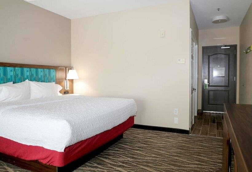 ホテル Hampton Inn Ellensburg