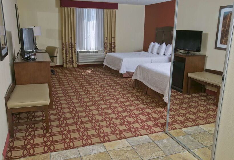 호텔 Hampton Inn & Suites Wiggins