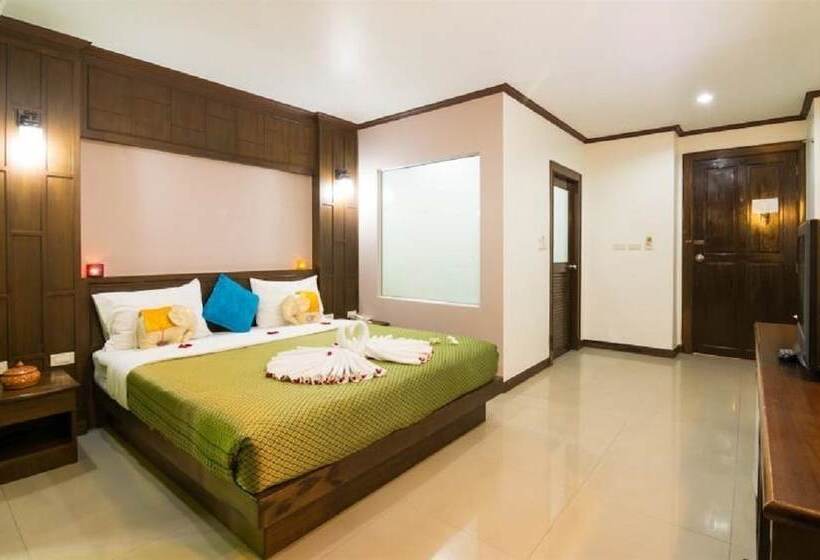 호텔 Hawaii Patong