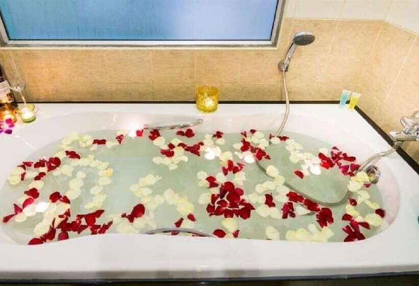 호텔 Hawaii Patong