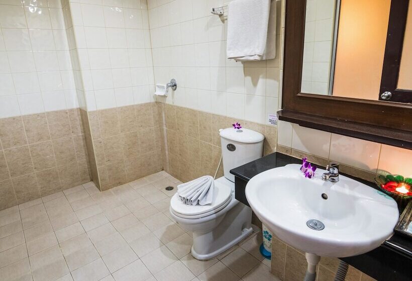 호텔 Hawaii Patong