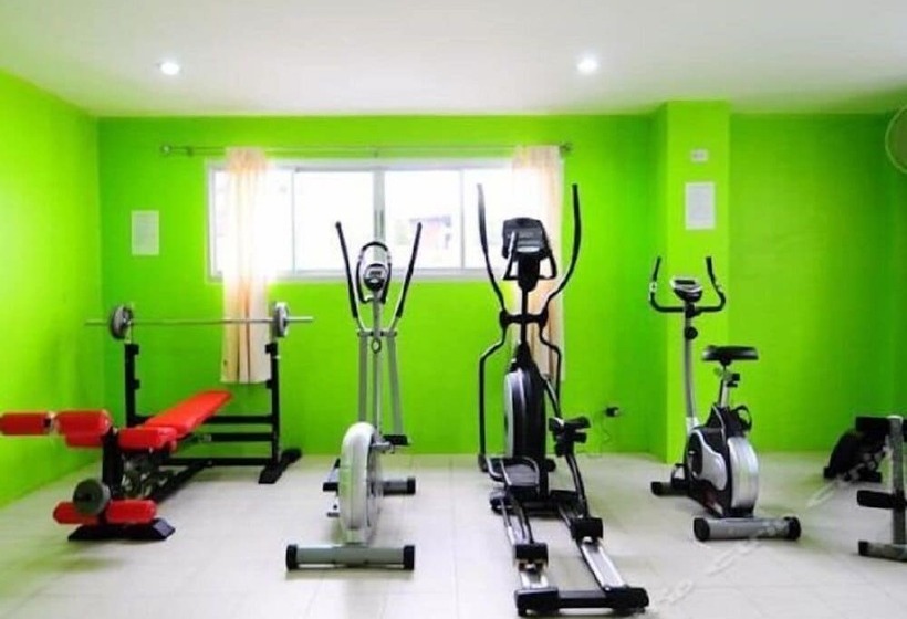 호텔 Hawaii Patong